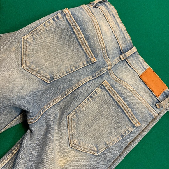 Light washed Zara jeans - Picture 5 of 5